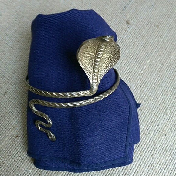 Exotic Boho Silver Snake Upper Arm Bracelet - Picture 2 of 6